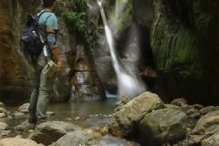 lebanon-baskinta-waterfall-hike-hiking
