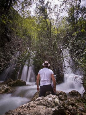 lebanon-hike-shouf-roadtrip-lebanonalacarte-waterfall